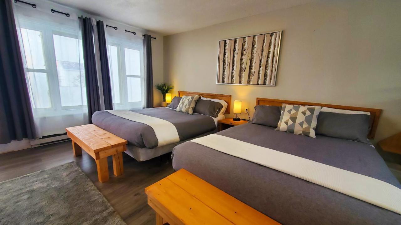 Lofts Fleuve Et Montagnes Motel Sainte-Anne-de-Beaupre Bagian luar foto