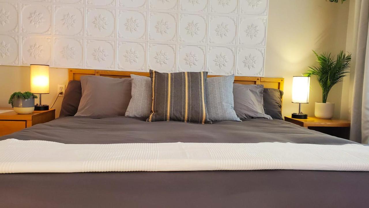 Lofts Fleuve Et Montagnes Motel Sainte-Anne-de-Beaupre Bagian luar foto