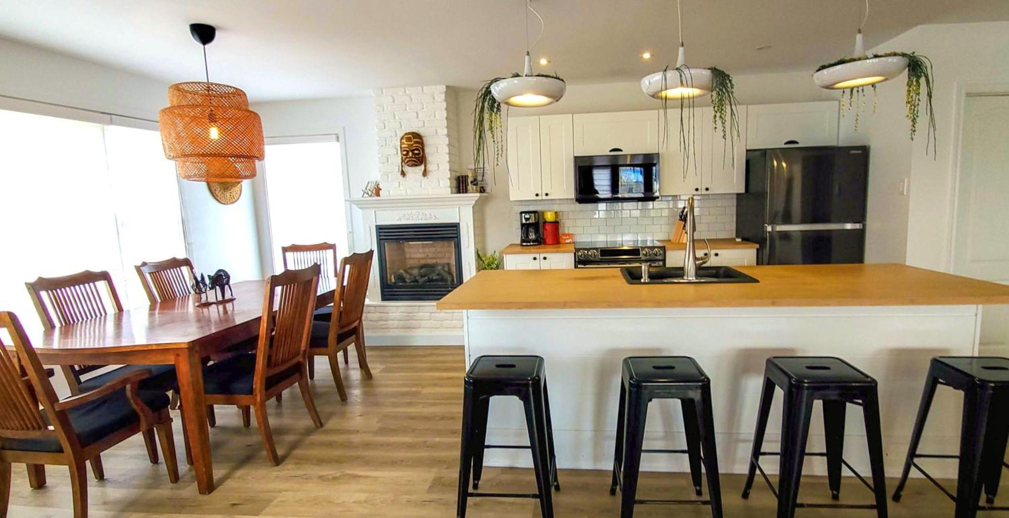 Lofts Fleuve Et Montagnes Motel Sainte-Anne-de-Beaupre Bagian luar foto